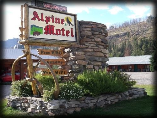 Alpine Motel Of Cooke City Ngoại thất bức ảnh